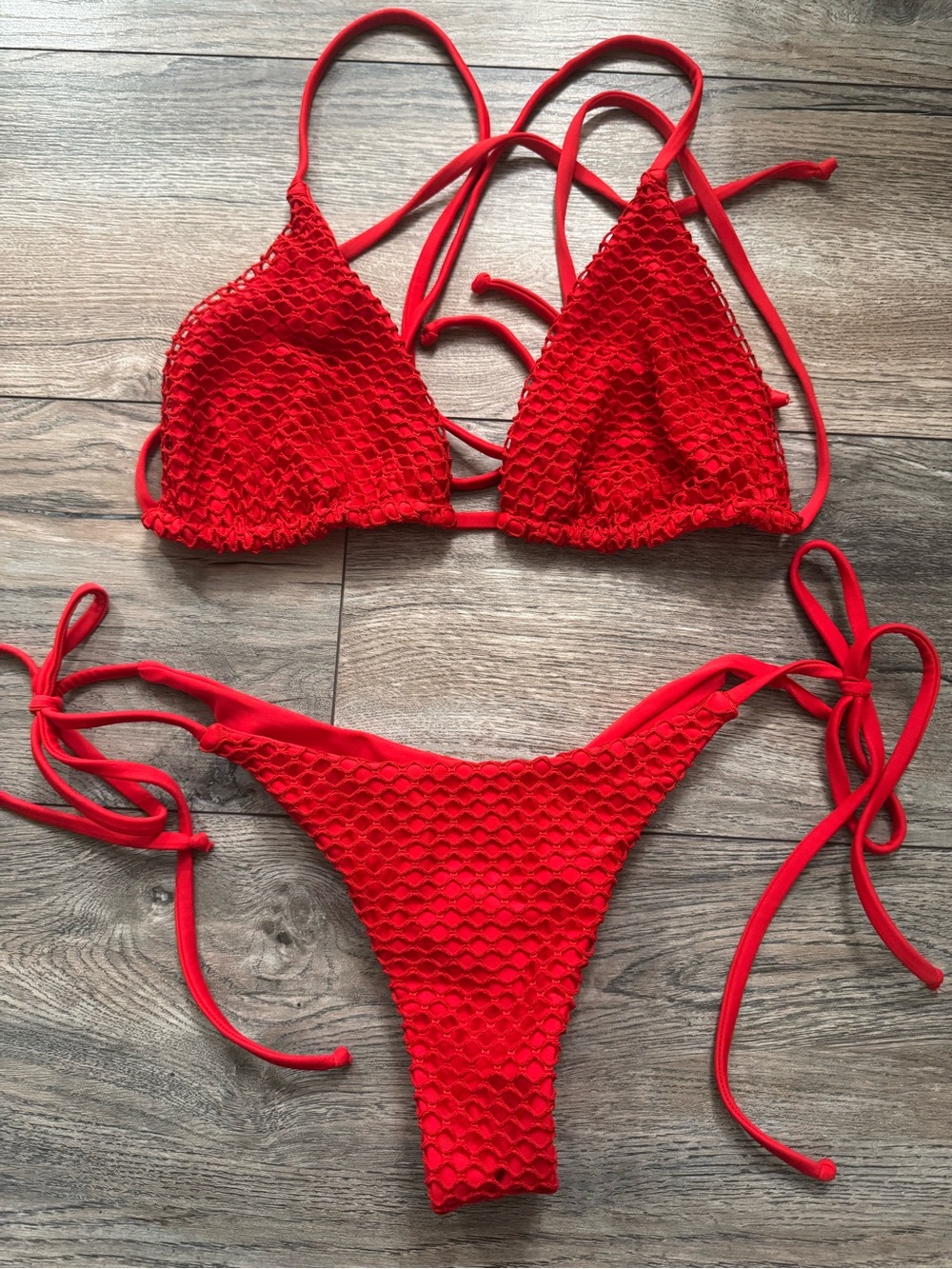 Berry Beachy Red Textured Tie-Side Bikini Set (XL top, medium bottom)